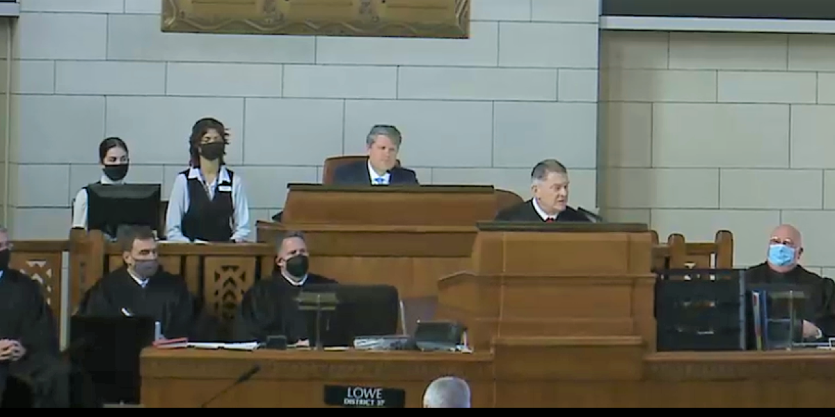 Chief Justice Gives Annual State of the Judiciary Address to the Legislature