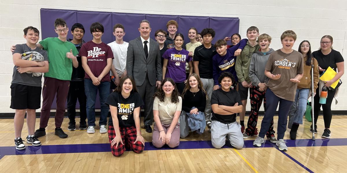 Chief Justice Funke & Nebraska City Middle School Students