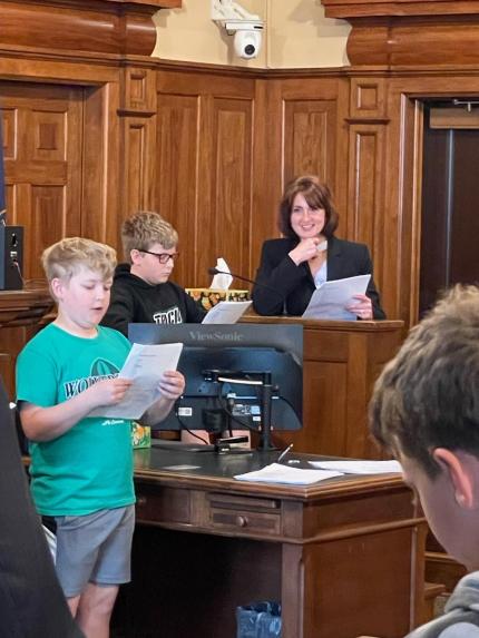 Fifth-grade Students Hold Mock Trial at Saline County Courthouse